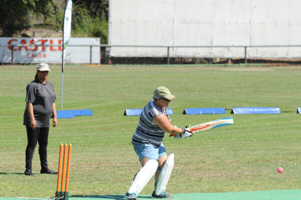Forum women batting against greonkloof women