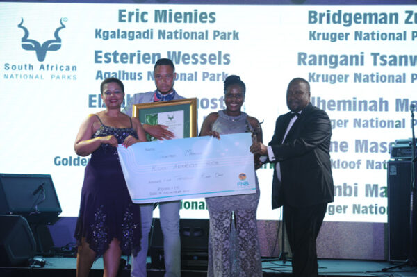 Winner of Best Customer Service Ms Thembi Mavundla of KNP