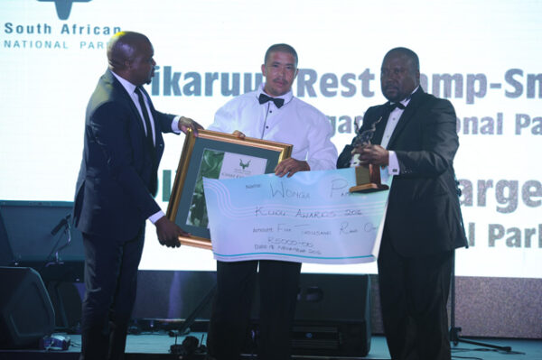 Winner of Excellent Performance in the Workplace; Mr Wonga Pama