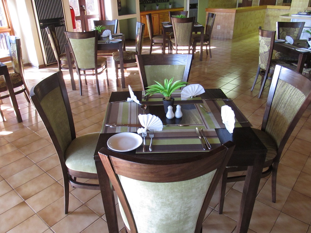 mopani-restaurant1
