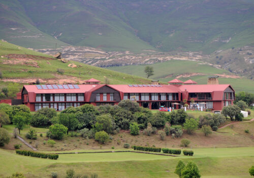Golden Gate Hotel and Chalets