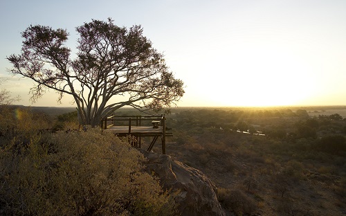 The confluence lookout deck at Mapungubwe