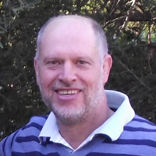 Dr Hugo Bezuidenout