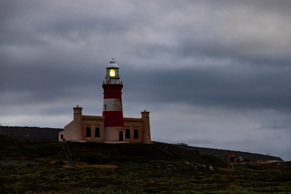 SANPARKS - AGULHAS - Cape Agulhas Lighthouse-251008-7