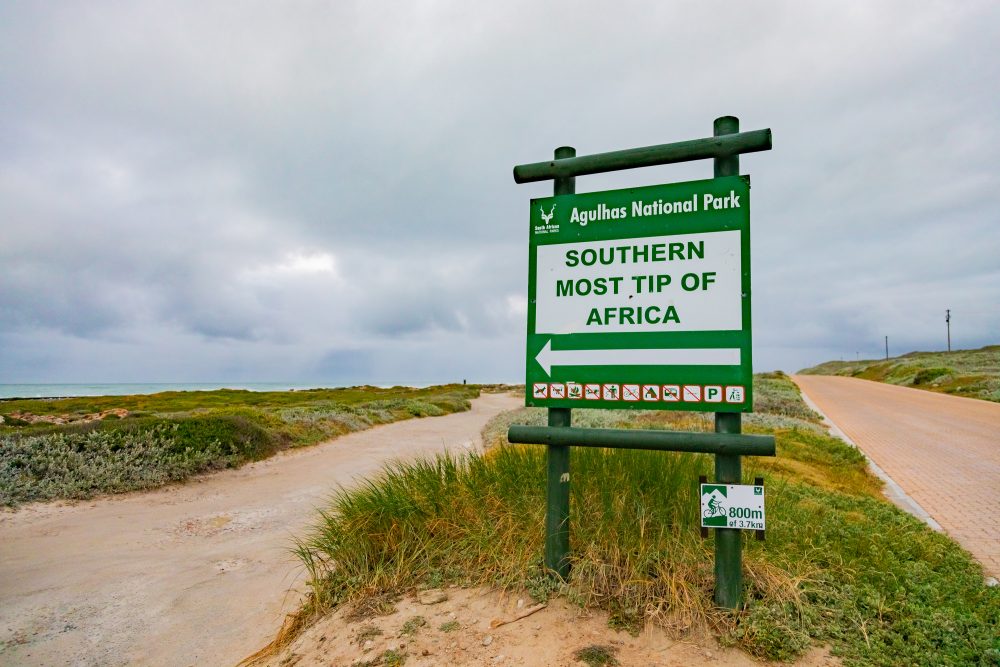SANPARKS - AGULHAS - Southern Tip of Africa-251008-1