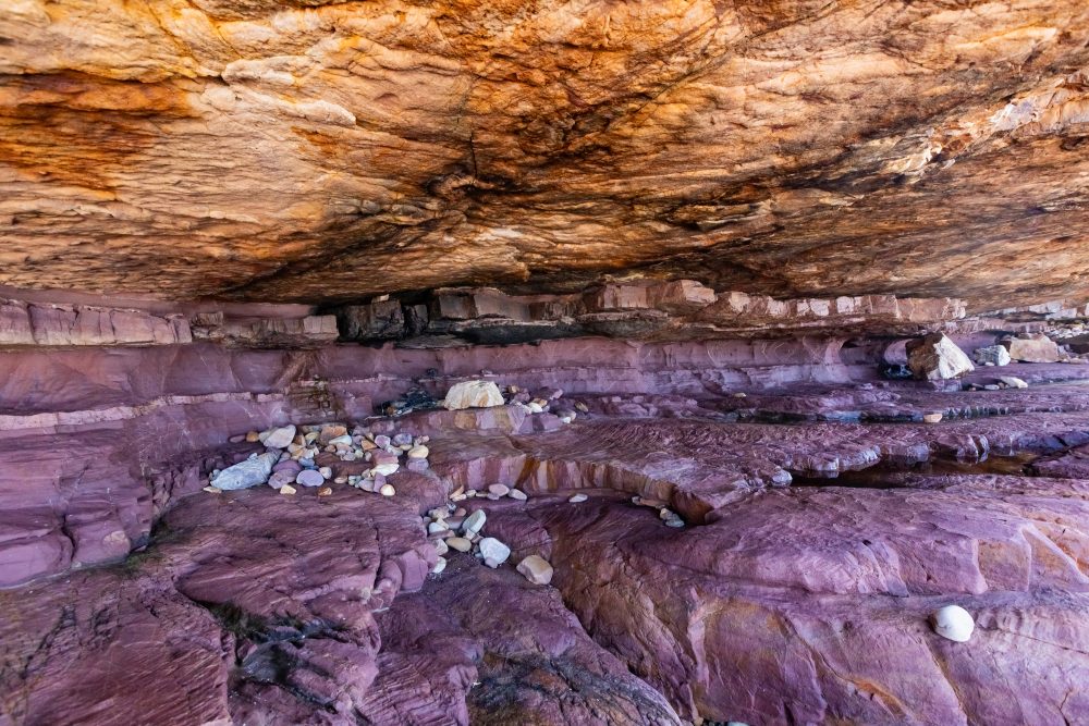 SANPARKS - CAPE - TMNP - Smitswinkel Bay Cave-250908-14