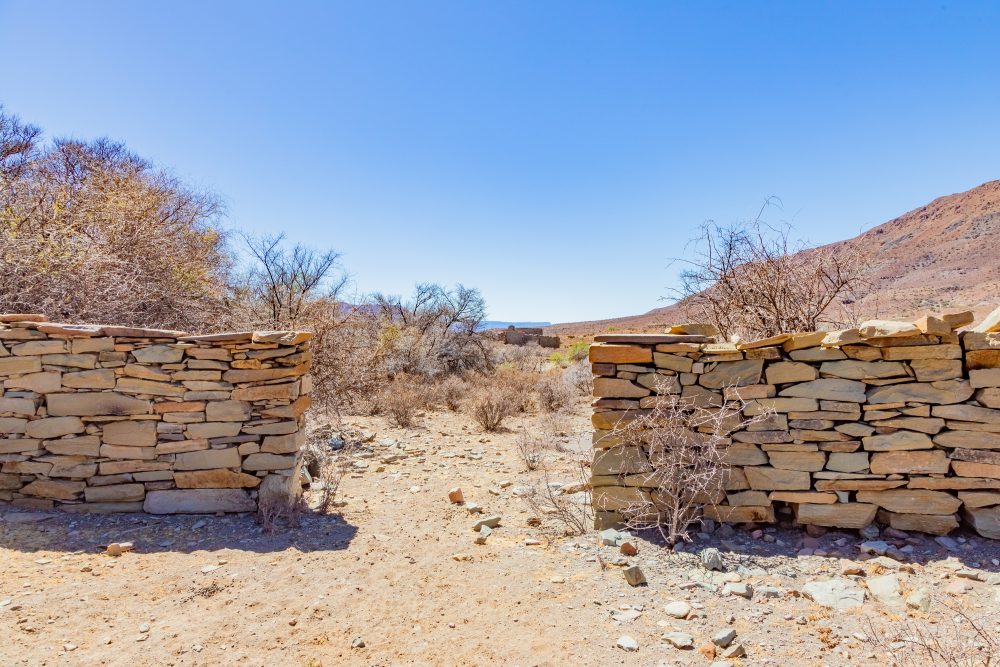 SANPARKS - Karoo NP - Brandewynsgat - Labourer house-251027-52