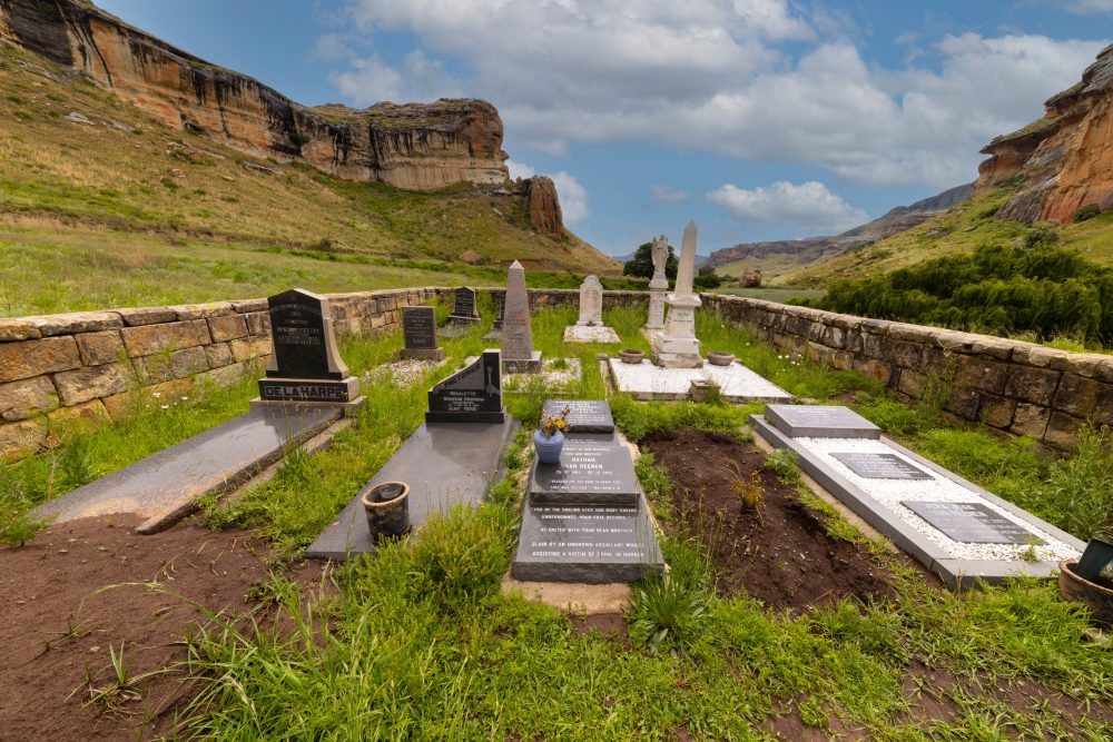 Van Reenen Family Graveyard 24.11.2025-9