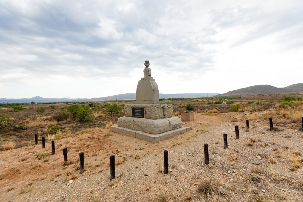 SANPARKS - Camdeboo NP - Andries Pretorius Monument-251024-1