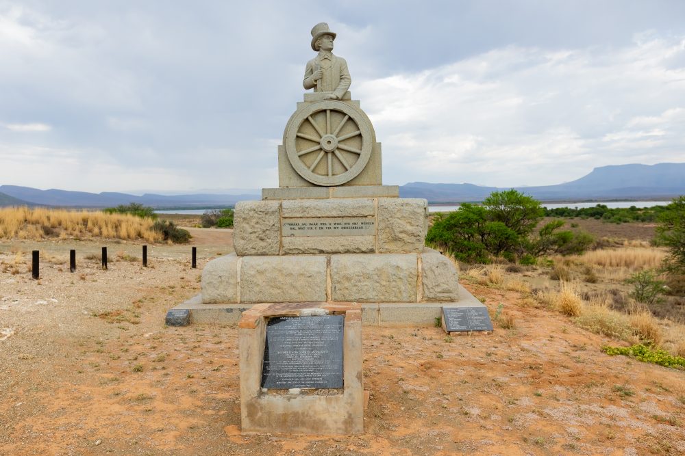 SANPARKS - Camdeboo NP - Andries Pretorius Monument-251024-5