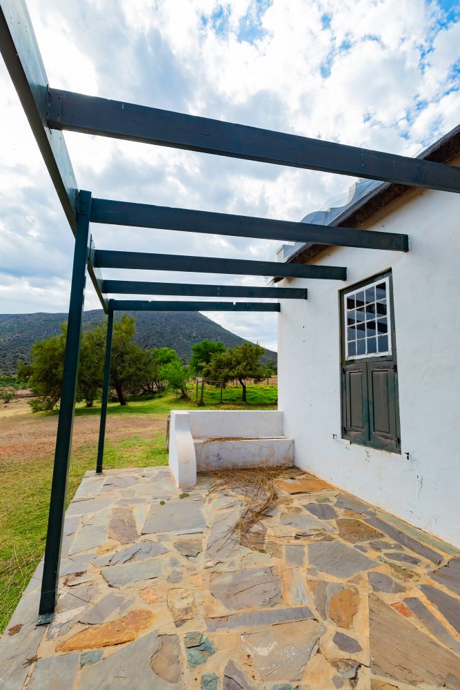 SANPARKS - Camdeboo NP - Winterhoek House and Wagon Shed-251024-17