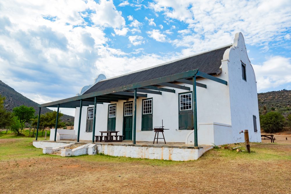SANPARKS - Camdeboo NP - Winterhoek House and Wagon Shed-251024-2