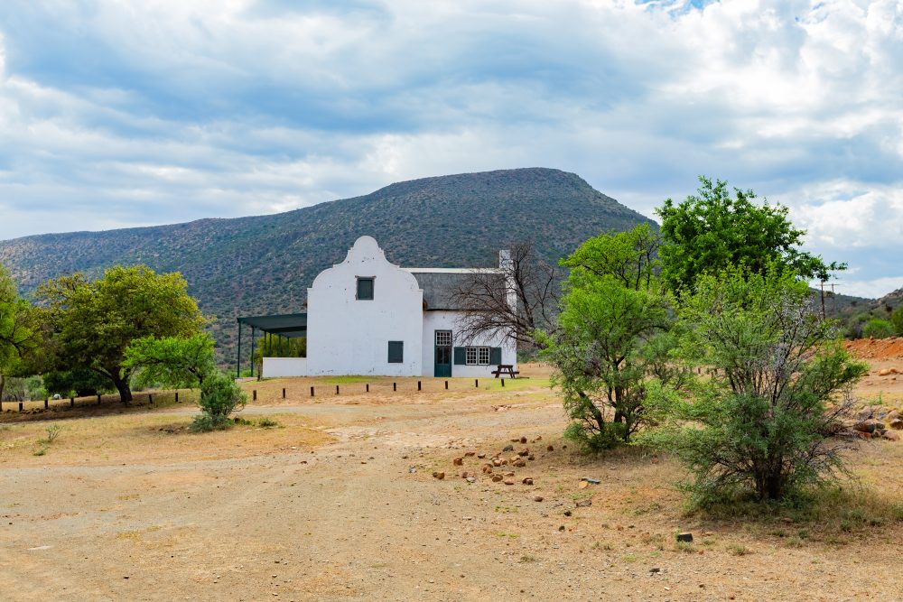 SANPARKS - Camdeboo NP - Winterhoek House and Wagon Shed-251024-57
