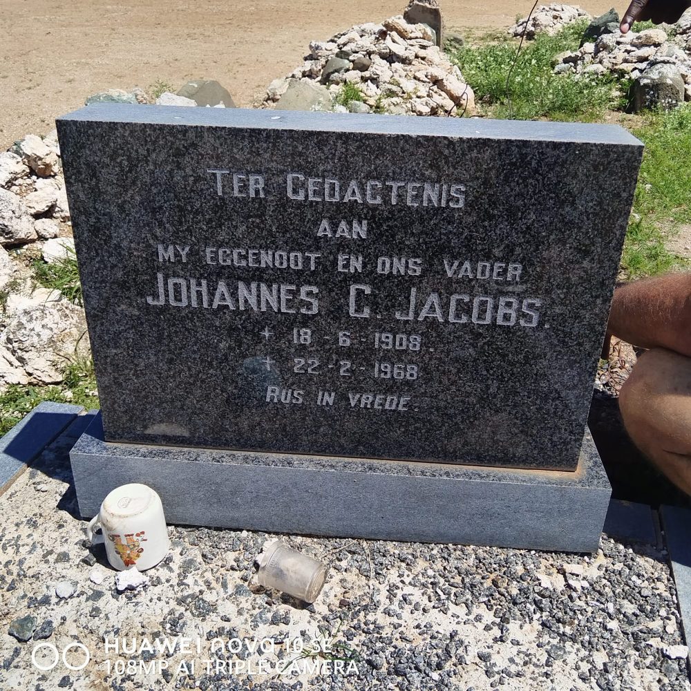 Scholtzfontein Graves_2